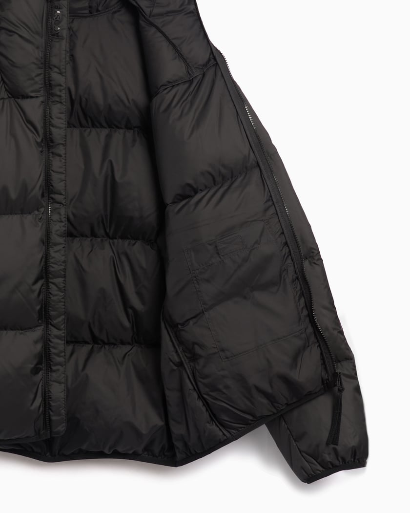 Short Water Repellent Hooded Puffed Jacket